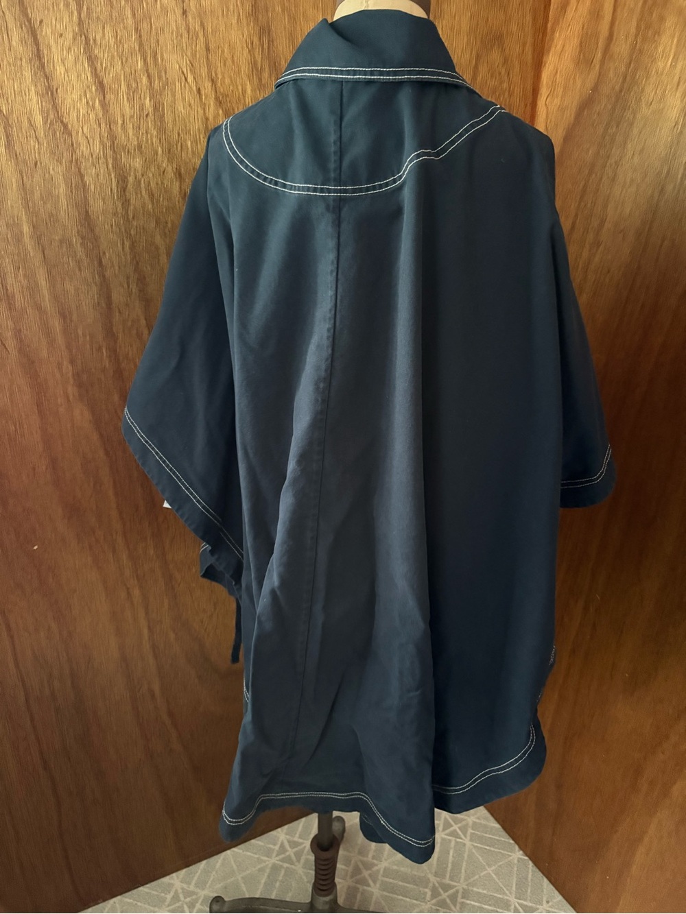 NEW BANANA REPUBLIC sz M/L Denim Blue Over Size Cape Cotton Twill $270 - Picture 4 of 8